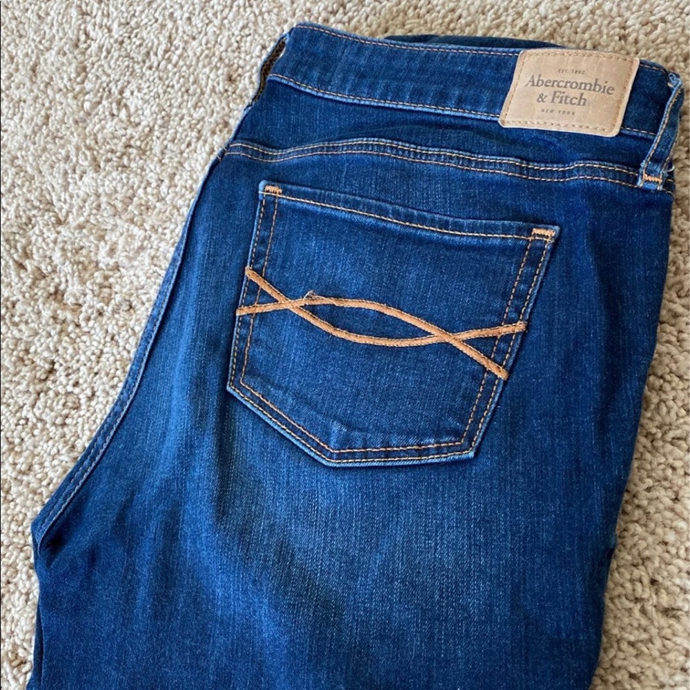 Dark Wash Abercrombie & Fitch Jeans